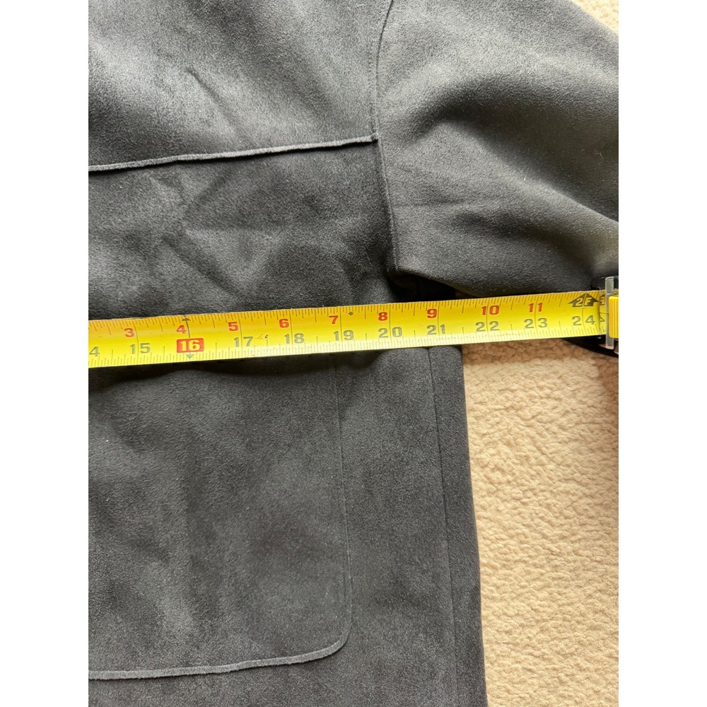 PrettyGarden‎ Women Black Faux Suede Cropped Jacket Button Up Shacket Size M NWT - Picture 7 of 7